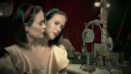 Sarah Paulson in AHS: Freak Show | image via Ryan Murphy Television